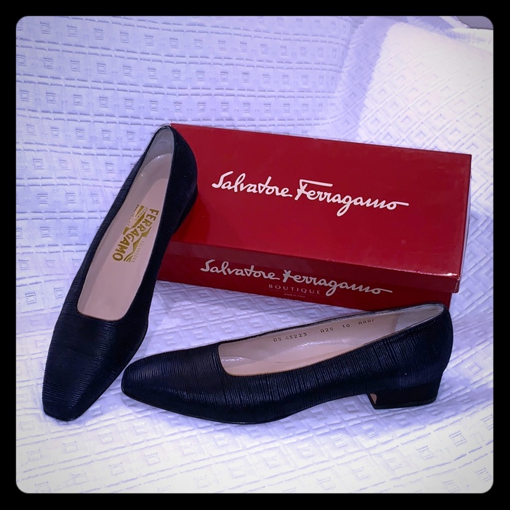 Salvatore Ferragamo size 10 4A